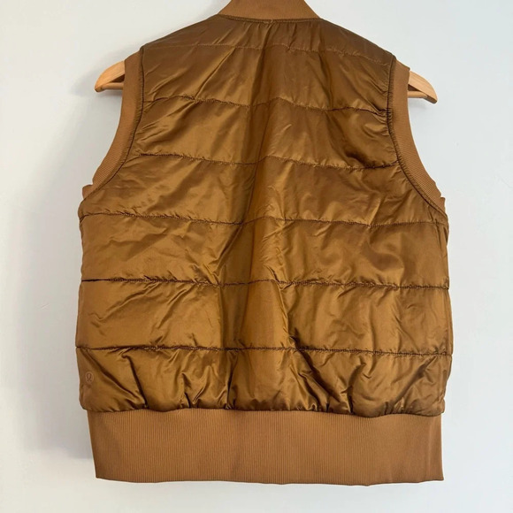 Lululemon Non-Stop Bomber Vest Bold Beige Size: 8 - Picture 5 of 7